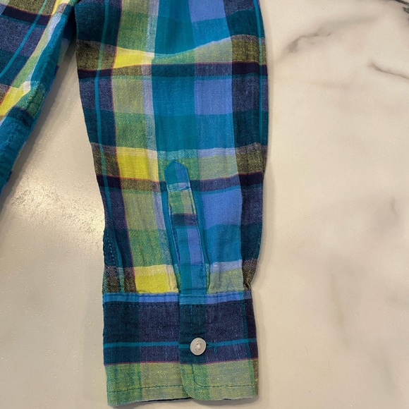 Gap women’s plaid Boyfriend fit button down long sleeve shirt - Picture 8 of 9